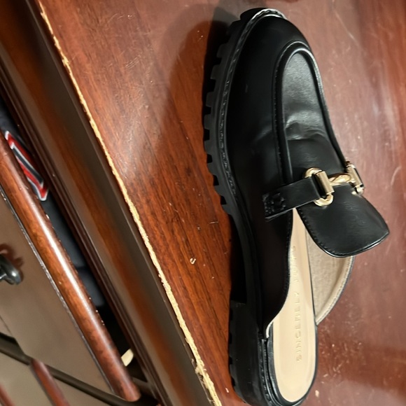 Sincerly Jules Black Mules with Chunky Sole and Gold Hardware - Picture 5 of 7